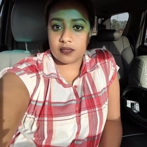 Meet your Posher, Selam sisay